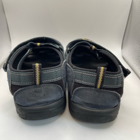 Keen Boys 3 Blue Yellow Washable Hiking Sandals Beach Outdoors Water Rocks Fun - Picture 4 of 8